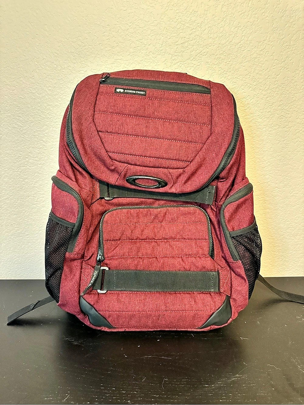 Oakley Enduro 2.0 Backpack Red & Black